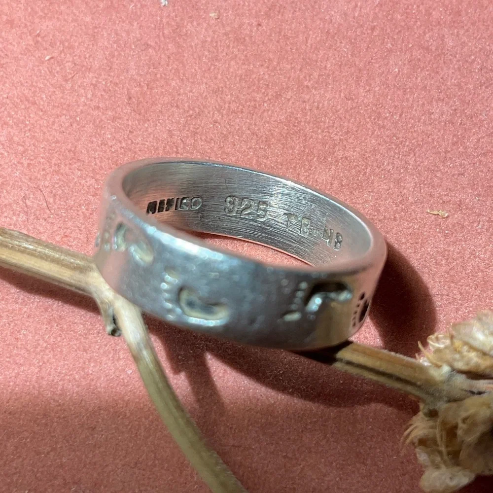 👣 Sterling Silver Footprint Ring